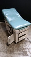 UMF EXAM TABLE