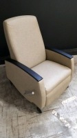 RECLINER