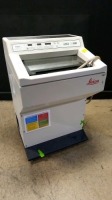 LEICA CM 1900 MICROTOME