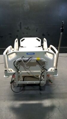 HILL-ROM CARE ASSIST ES HOSPITAL BED WITH HEAD AND FOOT BOARDS
