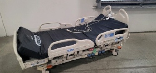 HILL-ROM VERSACARE HOSPITAL BED W/SCALE,HEAD & FOOTBOARDS