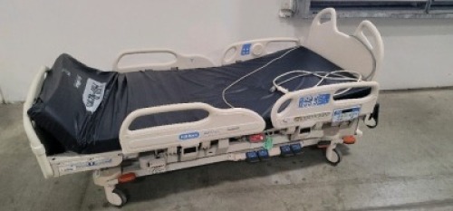 HILL-ROM VERSACARE HOSPITAL BED W/SCALE,HEAD & FOOTBOARDS