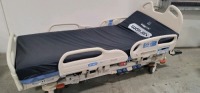 HILL-ROM VERSACARE HOSPITAL BED W/SCALE,HEAD & FOOTBOARDS