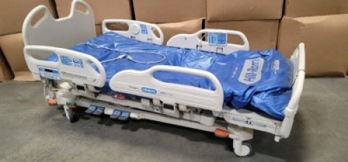 HILL-ROM VERSACARE HOSPITAL BED W/SCALE,HEAD & FOOTBOARDS