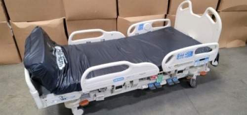 HILL-ROM VERSACARE HOSPITAL BED W/SCALE,HEAD & FOOTBOARDS