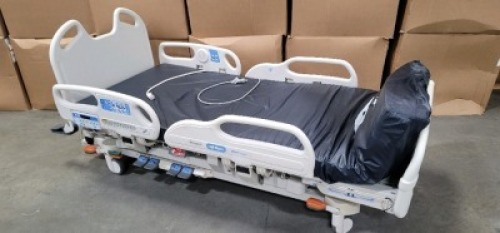 HILL-ROM VERSACARE HOSPITAL BED W/SCALE,HEAD & FOOTBOARDS