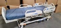 HILL-ROM VERSACARE HOSPITAL BED W/SCALE,HEAD & FOOTBOARDS