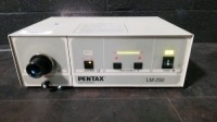 PENTAX LM-250 LIGHT SOURCE