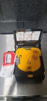 MEDTRONIC LIFEPAK CR PLUS DEFIB