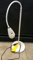 WELCH ALLYN LS-135 EXAM LIGHT