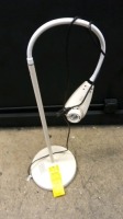 WELCH ALLYN LS-135 EXAM LIGHT