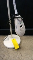 WELCH ALLYN LS-135 EXAM LIGHT
