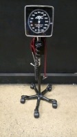 SPHYGMOMANOMETER