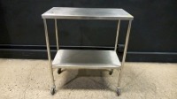 SS TABLE