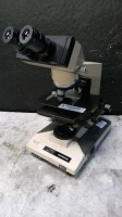 OLYMPUS BH-2 LAB MICROSCOPE WITH EYEPIECES BOTH (10X/20) & 3 OBJECTIVES (100,40,10)