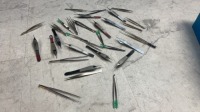 LOT OF DRESSING FORCEPS