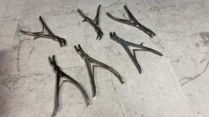 LOT OF DOUBLE-ACTION BONE RONGEURS