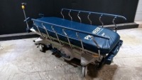 STRYKER 1015 BIG WHEEL STRETCHER