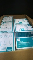 LOT OF MEDLINE CRI5000 THUMBS UP POLYETHYLENE GOWNS