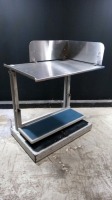 SS TABLE