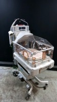 GE GIRAFFE OMNIBED INFANT INCUBATOR