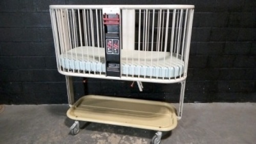 MIDMARK 500 INFANT CRIB