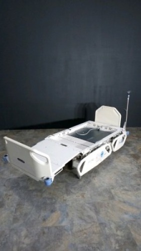 HILL-ROM TOTALCARE HOSPITAL BED