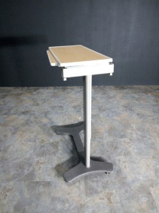 HILL-ROM PM00 OVERBED TABLE