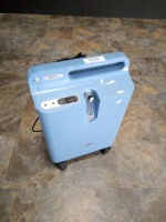 RESPIRONICS EVERFLO Q OXYGEN CONCENTRATOR