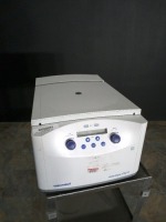 EPPENDORF 5702 R CENTRIFUGE