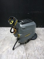 KARCHER PROFFESSIONAL FLOOR SCRUBBER