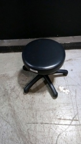 STOOL