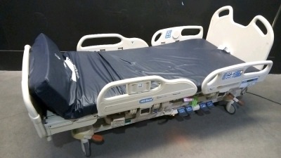 HILL-ROM P3200 VERSACARE HOSPITAL BED WITH HEAD AND FOOT BOARDS