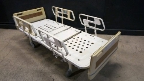 HILL-ROM ADVANCE SERIES HOSPITAL BED