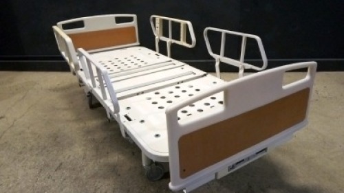 HILL-ROM HOSPITAL BED