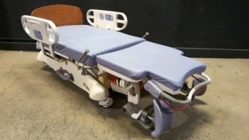 STRYKER LD304 BIRTHING BED