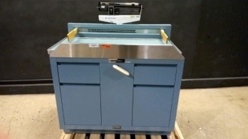 UMF 5902 EXAM TABLE