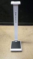 DETECTO DIGITAL PATIENT SCALE