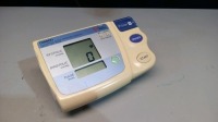 OMRON HEM-705CP BLOOD PRESSURE MONITOR