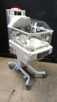 OHMEDA GIRAFFE OMNIBED INFANT INCUBATOR