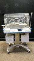 DRAGER ISOLETTE C2000 INFANT INCUBATOR