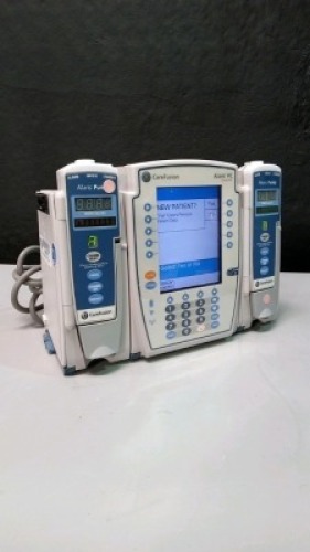 CAREFUSION ALARIS PC 8015 INFUSION PUMP WITH ALARIS PUMP 8100 SERIES MODULES