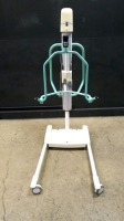 ARJO MAXI MOVE PATIENT LIFT