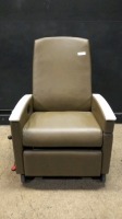 RECLINER