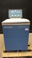 BECKMAN J-6B CENTRIFUGE