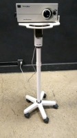 WELCH ALLYN XENON 300 LIGHT SOURCE