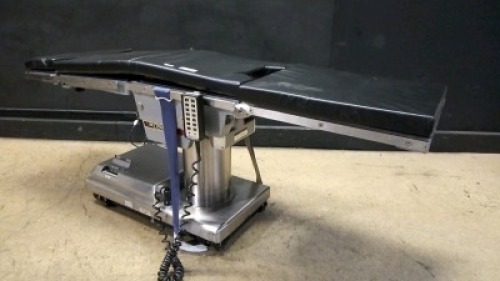 SKYTRON ELITE 6100 OR TABLE WITH HAND CONTROL
