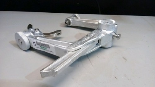 MAYFIELD A 1059 SKULL CLAMP
