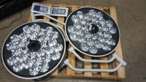 STRYKER VISUM LED II DUAL MOUNT OR LIGHTS WITH CONTROL PANEL