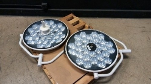 STRYKER VISUM LED II DUAL MOUNT OR LIGHTS